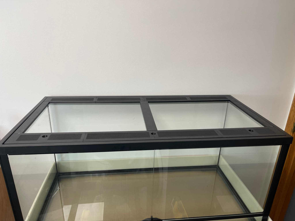 Custom Replacement Top for Thrive Terrariums – Humidity Retaining with Fly-Proof Ventilation