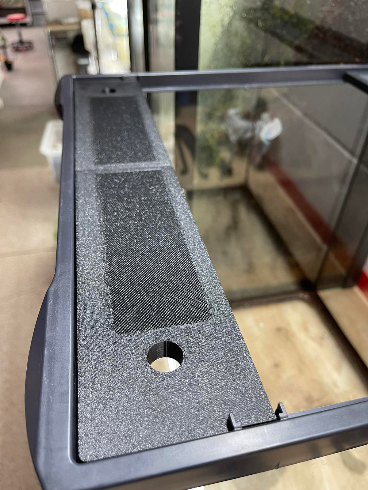 Custom Replacement Top for 18" Zoomed Terrariums – Humidity Retaining with Fly-Proof Ventilation