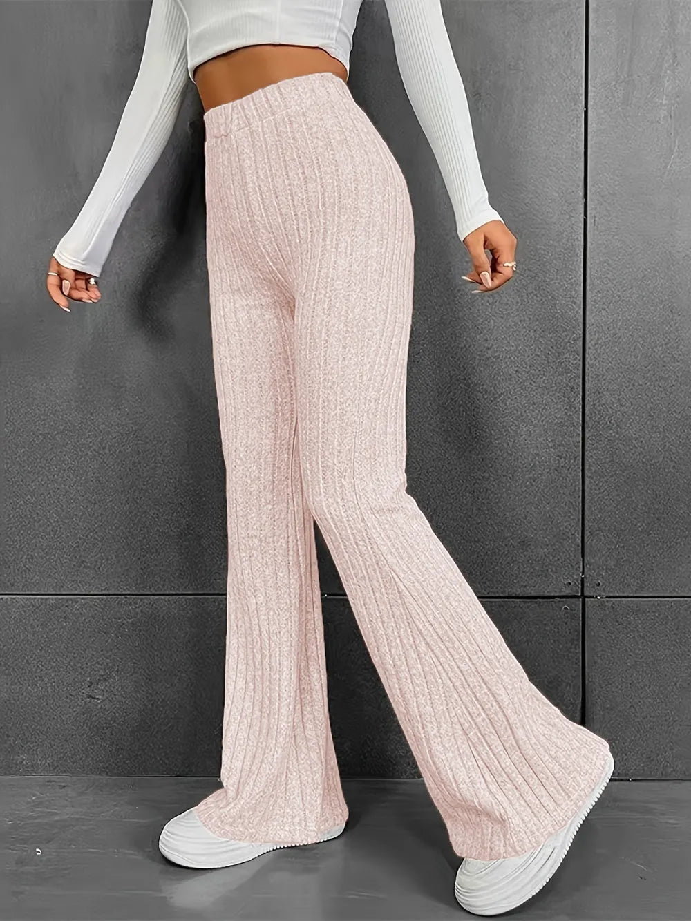 Fashionable and casual solid color micro flared high waisted pants for women