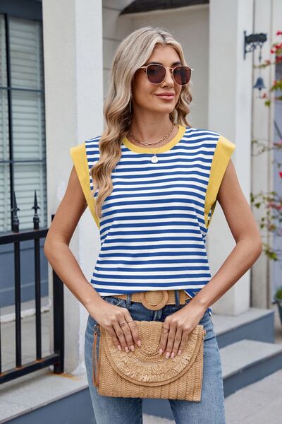 Contrast Striped Round Neck T-Shirt