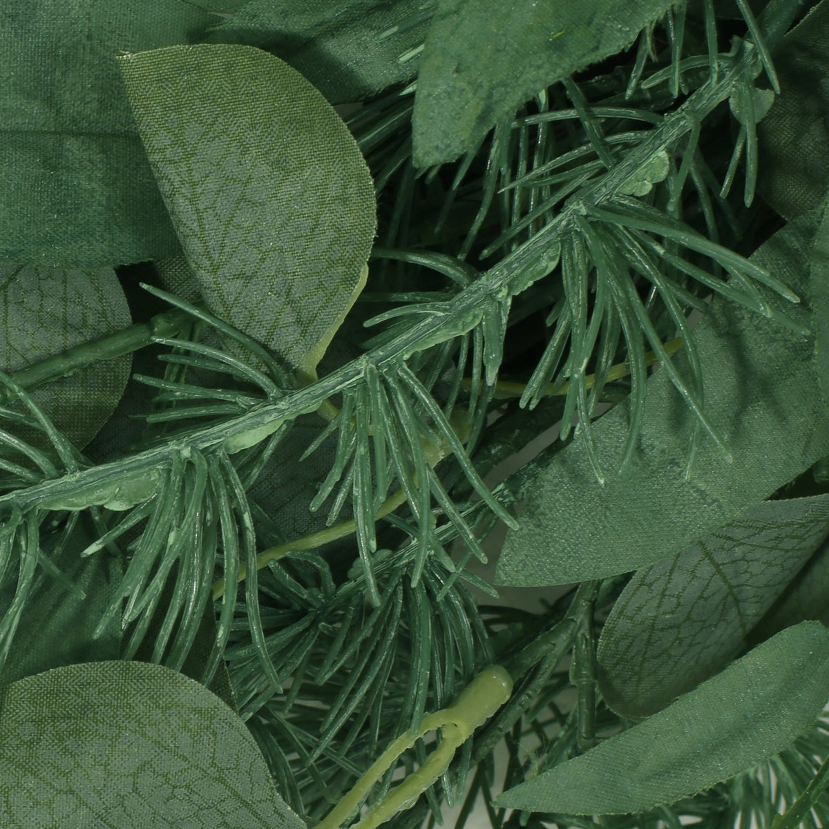 24.5" LEAVES WREATH