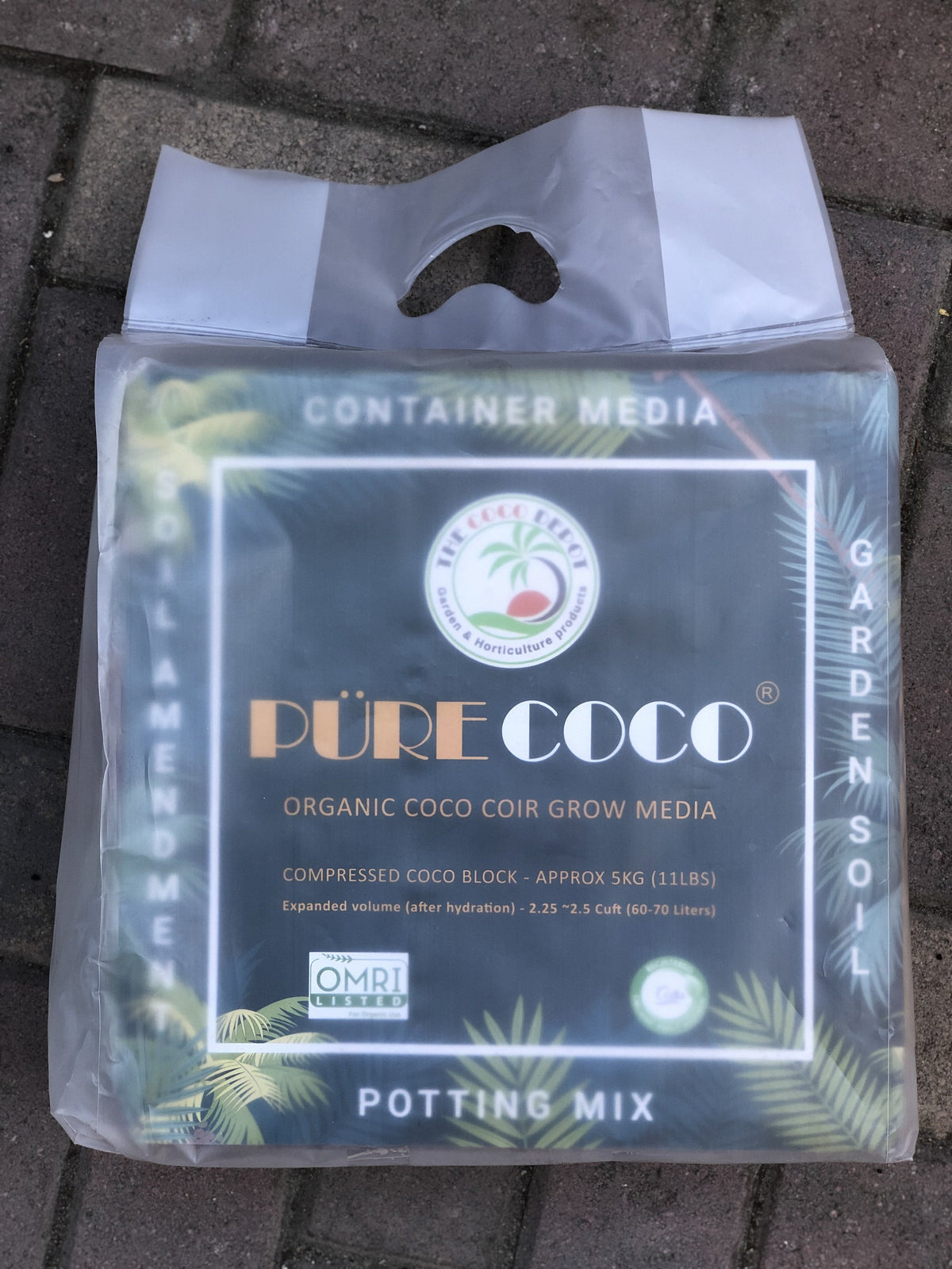 Pure Coco - 11Lbs Organic Coco Coir compressed block