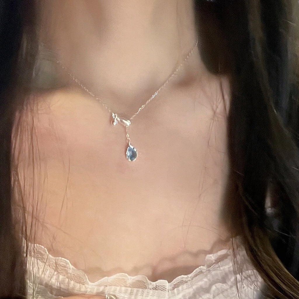 A Drop Of Tears Blue Water Drop Pendant Necklace For Women