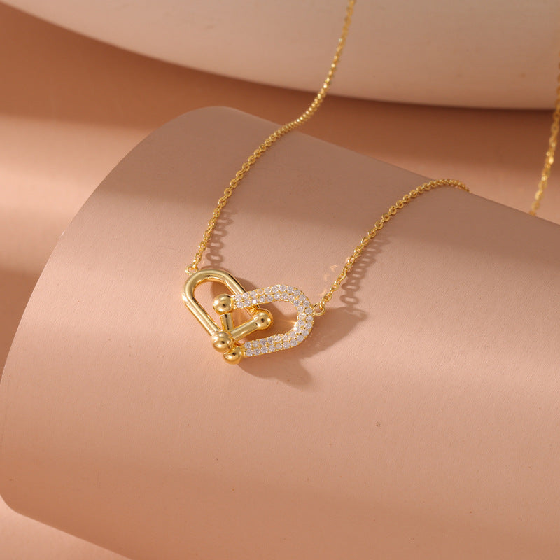 Internet Celebrity Vachette Clasp Necklace