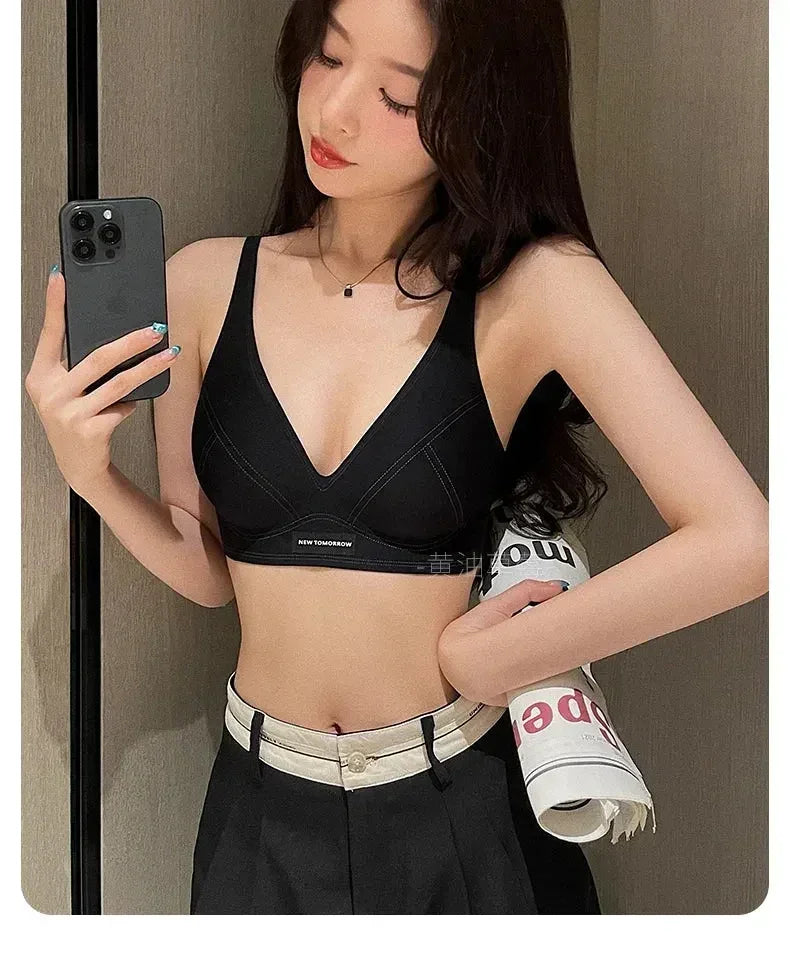 MOYISU Lingerie Women's Summer Traceless Small Bra Pull Together No Underwire Jelly Bar Soft Support Tuck Back Bra Cover