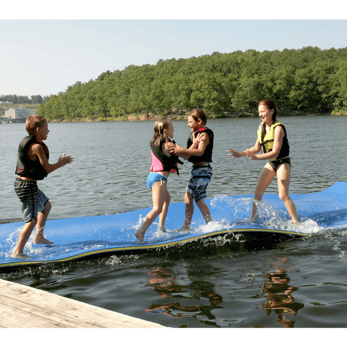 WOW Watersports 20x6' Chillraft Includes Heavy-Duty Tether Cord Assembly