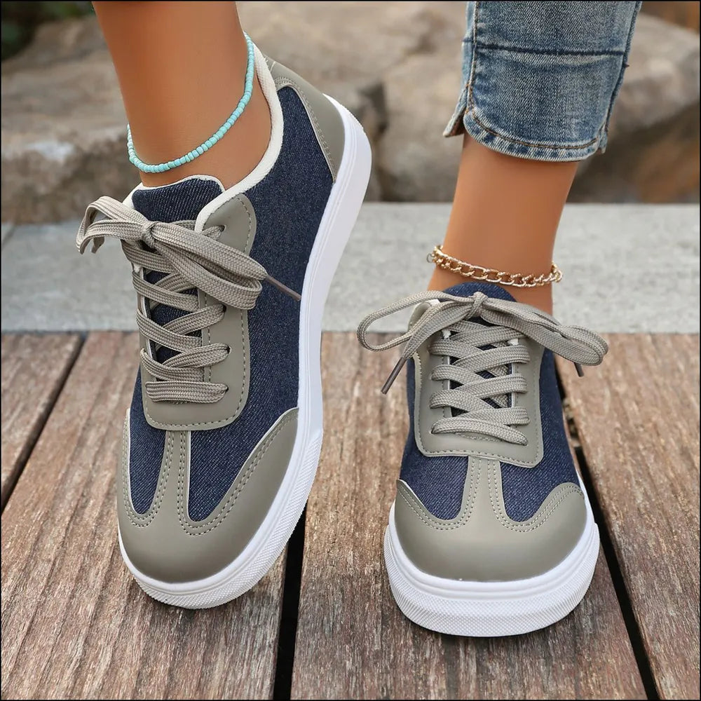 Contrast Round Toe Lace Up Sneakers