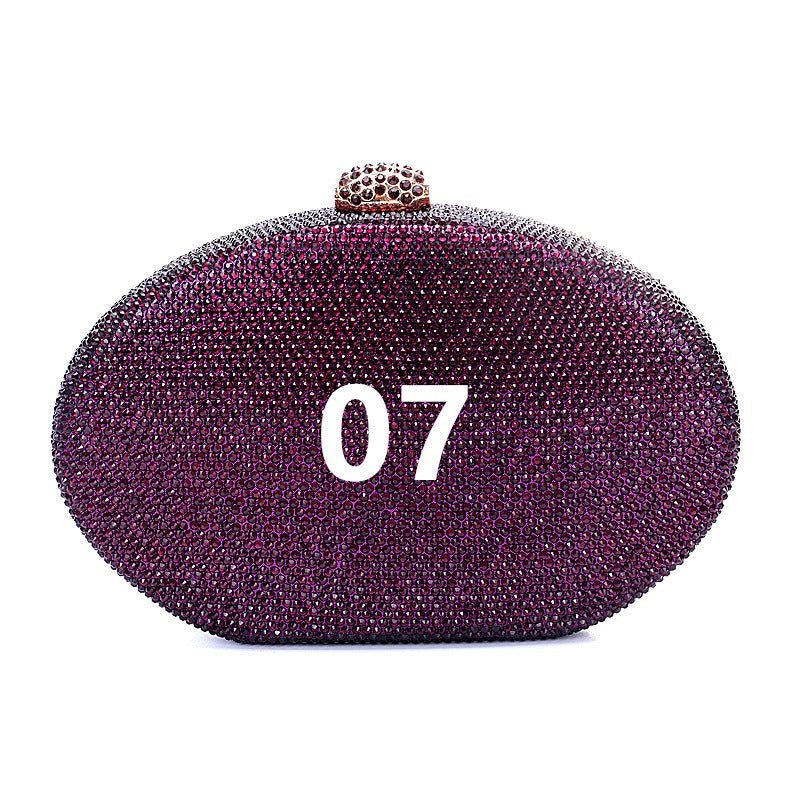 Crystal bag can be used for crossbody carrying, suitable for party and wedding gift bags
