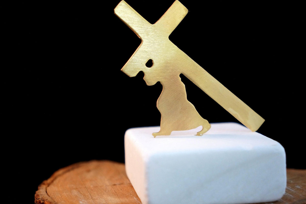 Cross Statue: Minimal Gold Religious Decor (Marble Base Sculpture)